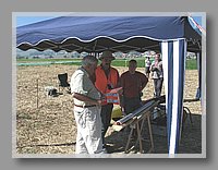 IMG_0100.JPG (108 KB)