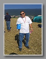 lr100077.jpg (103 KB)
