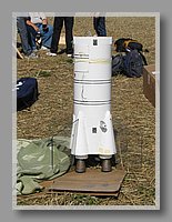 lr100089.jpg (100 KB)