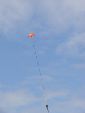 Die Spitze hat einen eigenen Fallschirm