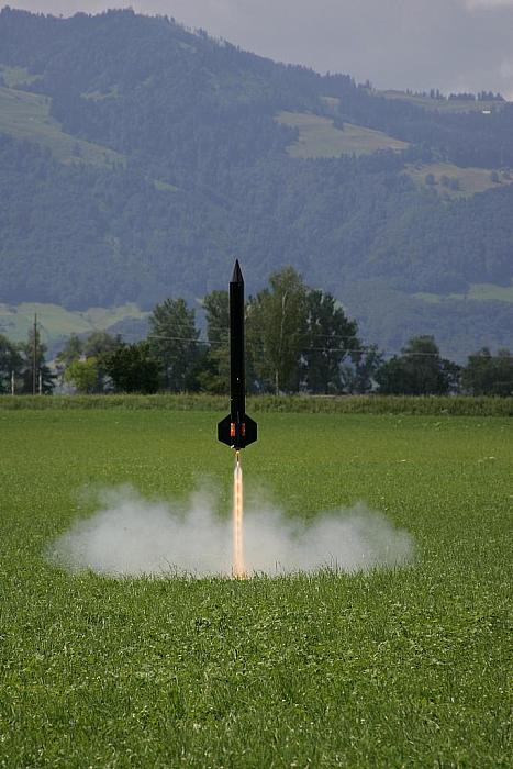 LZ8M0279